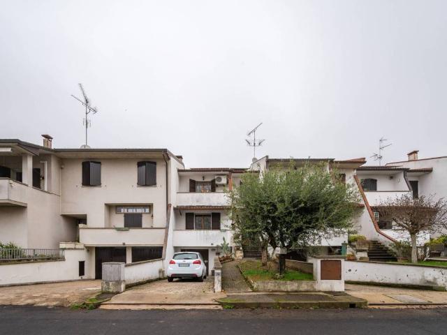 Villa Schiera in vendita a Unione Reno Galliera, San Giorgio Di Piano