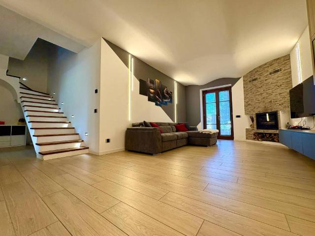 Villa Schiera in vendita a Viustino, San Giorgio Piacentino