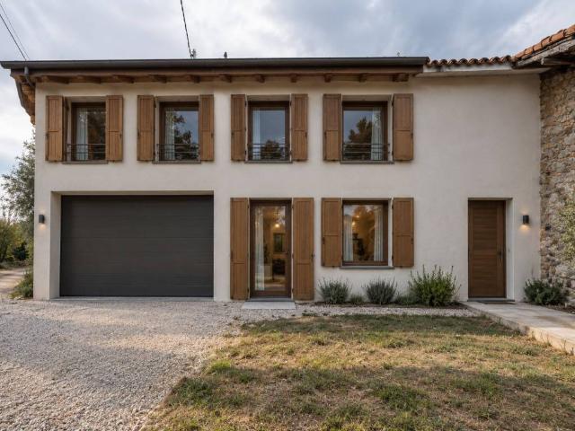 Villa Schiera in vendita a Castello, San Giovanni Ilarione