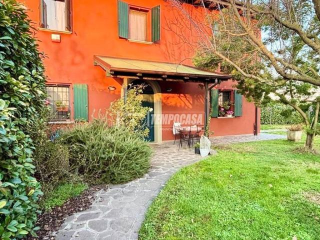 Villa Schiera in vendita a Unione Terre d'Acqua, San Giovanni In Persiceto