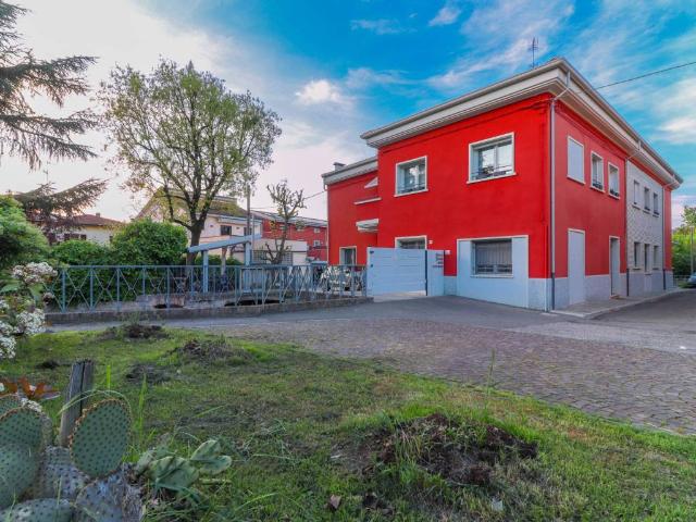 Villa Schiera in vendita a Unione Terre d'Acqua, San Giovanni In Persiceto