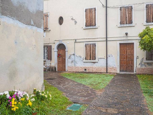 Villa Schiera in vendita a San Giovanni Lupatoto, Veneto