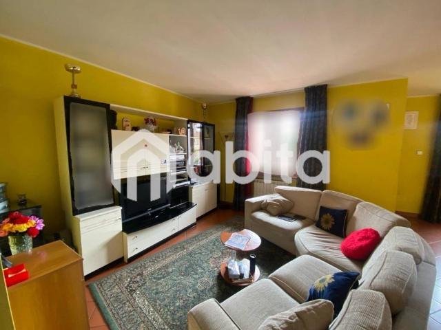 Villa Schiera in vendita a San Cipriano-Santa Barbara-Cetinale, Montegonzi