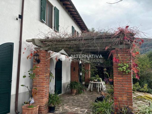 Villa Schiera in vendita a Gello, San Giuliano Terme