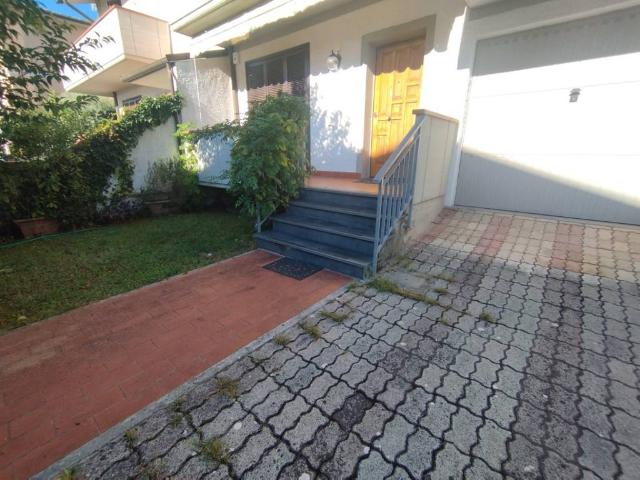 Villa Schiera in vendita a Ghezzano, San Giuliano Terme