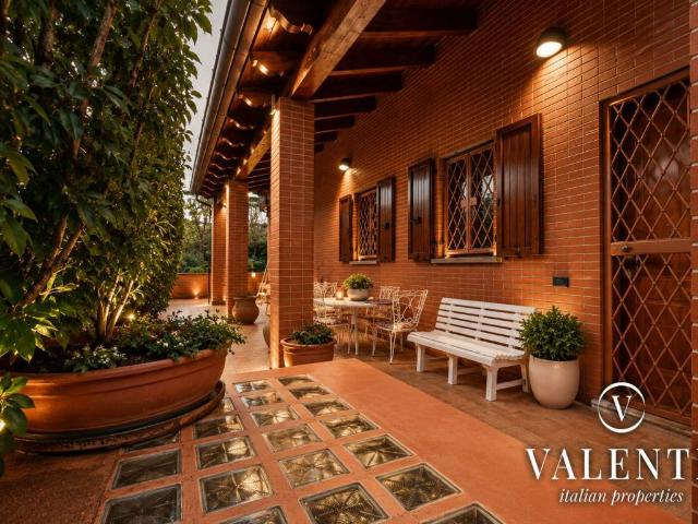 Villa Schiera in vendita a Savena, Bologna