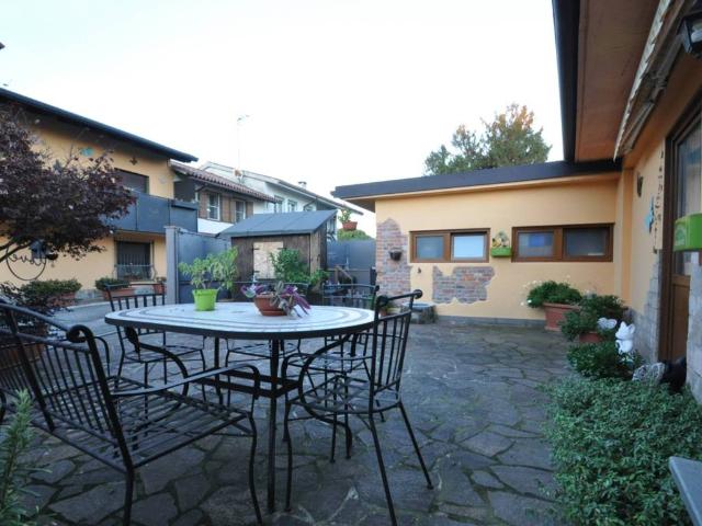 Villa Schiera in vendita a San Lorenzo Isontino / San Lurinç Lisuntin, Gorizia / Gurize / Gorica