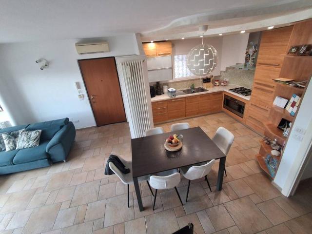 Villa Schiera in vendita a Domagnano