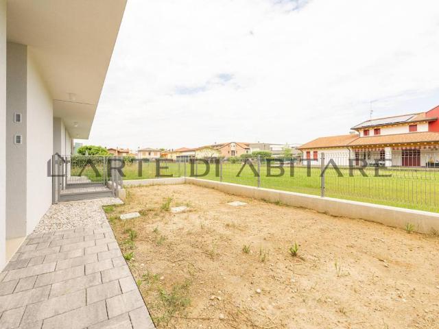 Villa Schiera in vendita a Monastiero, San Martino Di Lupari