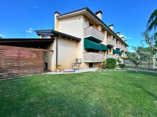 Villa Schiera in vendita a San Martino Di Venezze, Veneto