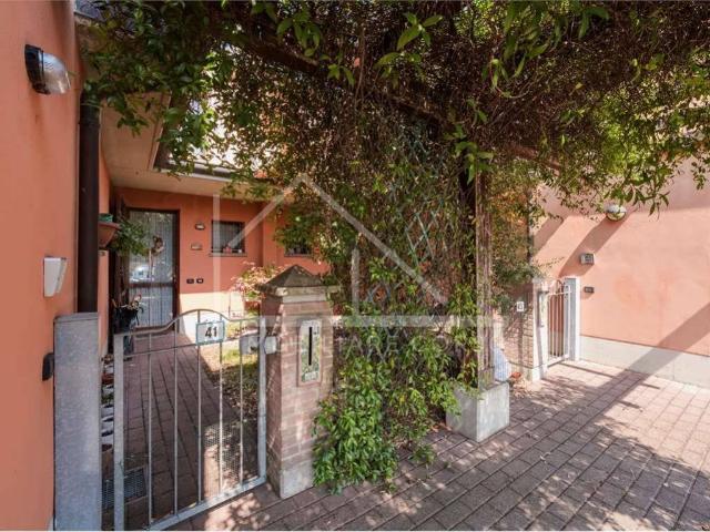 Villa Schiera in vendita a Pianura Reggiana, Re