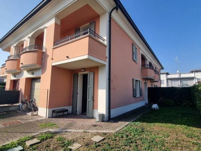 Villa Schiera in vendita a Pianura Reggiana, Re