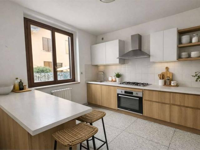 Villa Schiera in vendita a Pianura Reggiana, Re