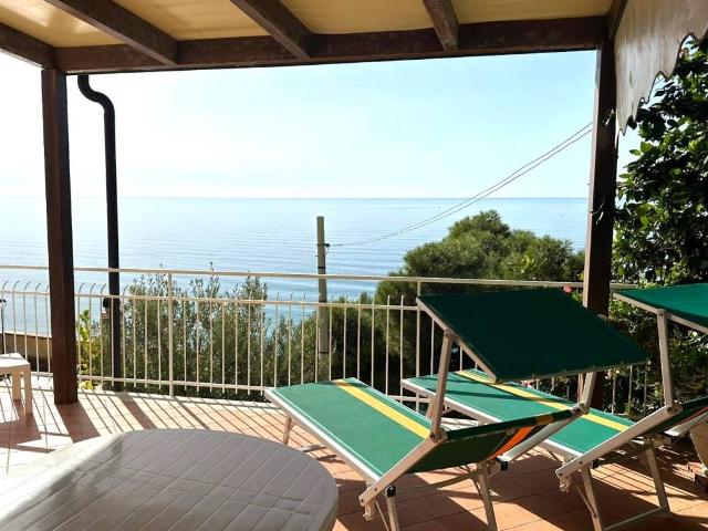 Villa Schiera in vendita a San Mauro Cilento, Campania