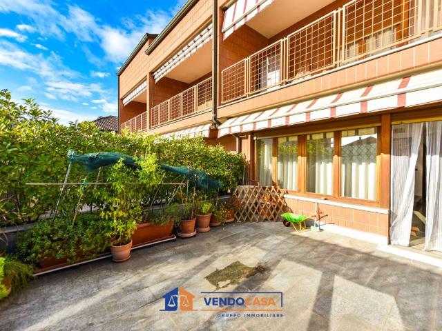 Villa Schiera in vendita a Oltrepo, Piemonte