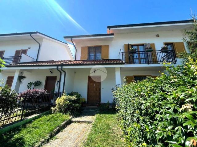 Villa Schiera in vendita a Cascina del Mulino, Piemonte