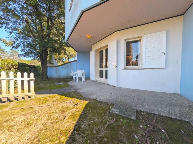 Villa Schiera in vendita a Bibione Spiaggia, San Michele Al Tagliamento
