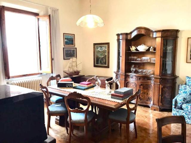 Villa Schiera in vendita a San Miniato, Toscana