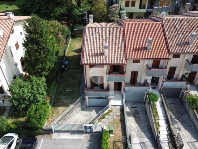 Villa Schiera in vendita a San Pietro In Cariano, Veneto