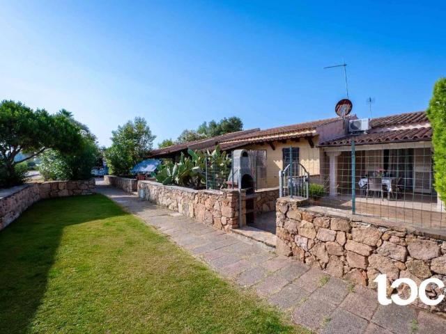 Villa Schiera in vendita a Puntaldia, Sardigna/Sardegna