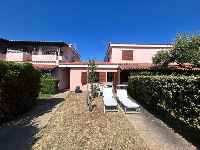 Villa Schiera in vendita a Puntaldia, Sardigna/Sardegna