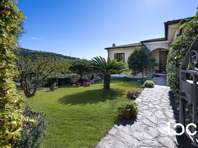 Villa Schiera in vendita a Puntaldia, Sardigna/Sardegna
