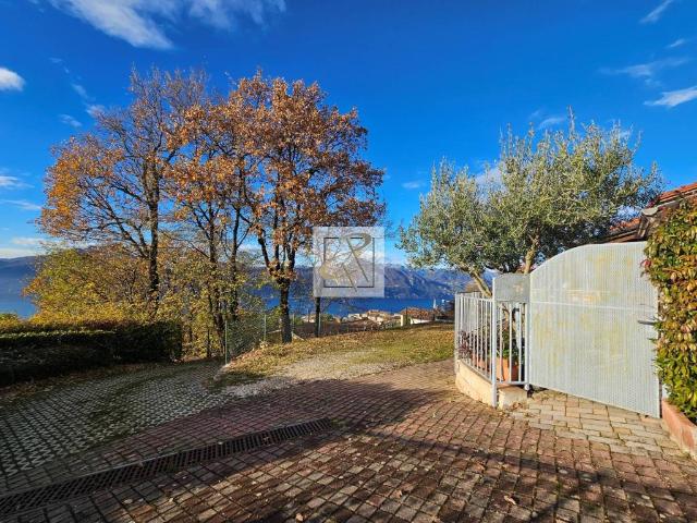 Villa Schiera in vendita a San Zeno Di Montagna, Veneto