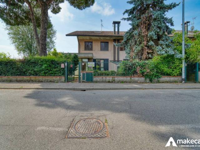 Villa Schiera in vendita a San Zenone Al Lambro, Lombardia
