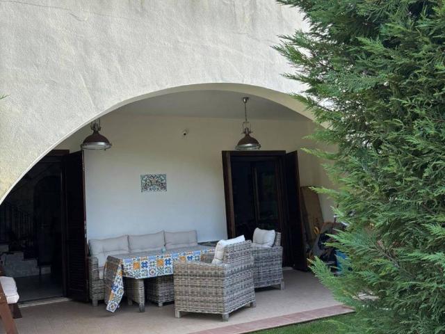 Villa Schiera in vendita a Sangineto Lido, Sangineto