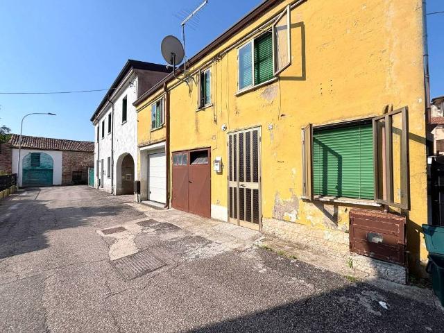 Villa Schiera in vendita a Sanguinetto, Veneto