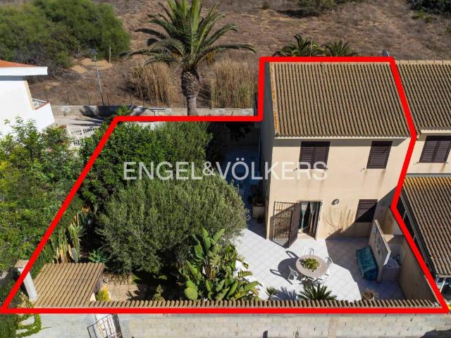 Villa Schiera in vendita a Punta Braccetto, Santa Croce Camerina