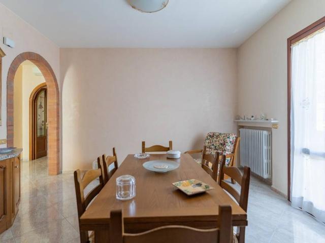 Villa Schiera in vendita a Santa Croce sull'Arno, Pisa