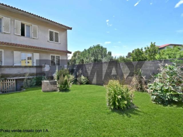 Villa Schiera in vendita a Santa Giusta, Sardigna/Sardegna