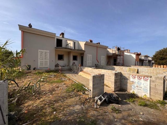 Villa Schiera in vendita a Sottili, Santa Maria A Monte