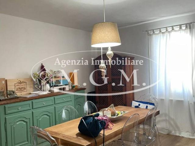 Villa Indipendente in vendita a Santa Maria A Monte, Toscana