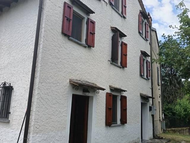 Villa Schiera in vendita a Santa Maria Della Versa, Lombardia