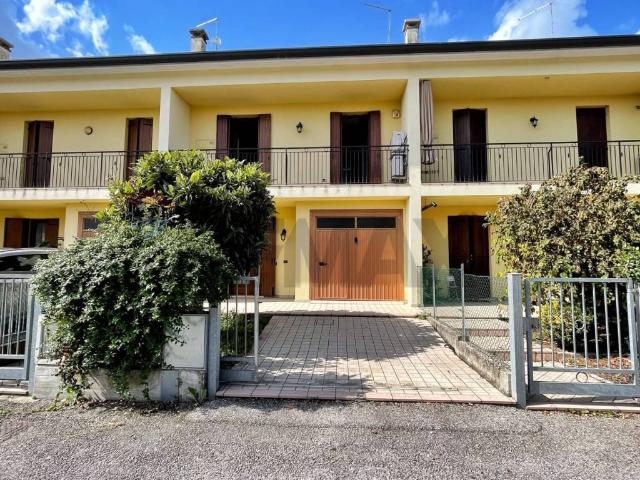 Villa Schiera in vendita a Villanova Di Camposanpiero, Veneto