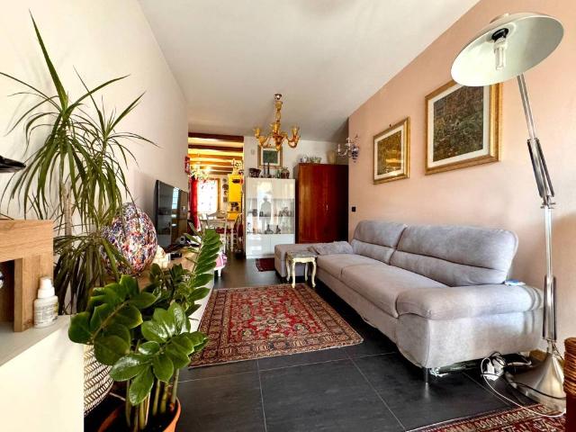 Villa Schiera in vendita a Villanova Di Camposanpiero, Veneto
