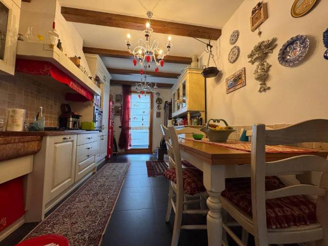 Villa Schiera in vendita a Villanova Di Camposanpiero, Veneto