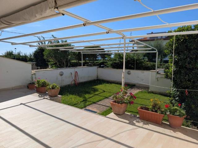 Villa Schiera in vendita a Santa Severa, Roma Capitale