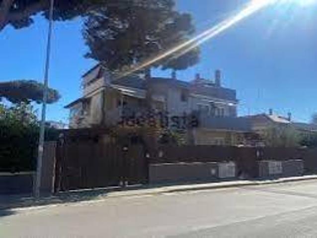 Villa Schiera in vendita a Perazzeta, Santa Marinella