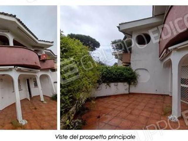 Villa Schiera in vendita a Roma Capitale, Lazio