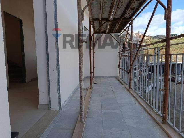 Villa Schiera in vendita a Santa Teresa Di Riva, Sicilia