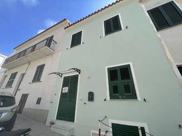Villa Schiera in vendita a Santa Teresa Gallura, Sardigna/Sardegna