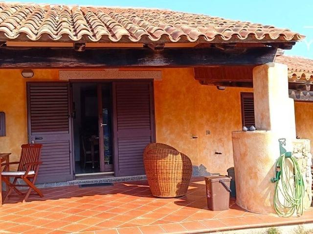 Villa Schiera in vendita a Capo Testa, Santa Teresa Gallura
