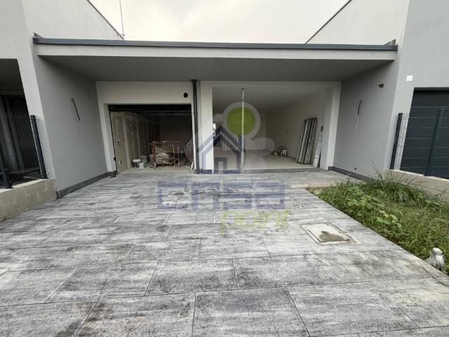 Villa Schiera in vendita a Europa, Sant'Angelo Lodigiano