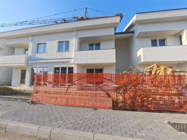 Villa Schiera in vendita a Unione di comuni Valmarecchia, Santarcangelo Di