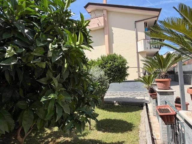 Villa Schiera in vendita a Sant'Arpino, Caserta