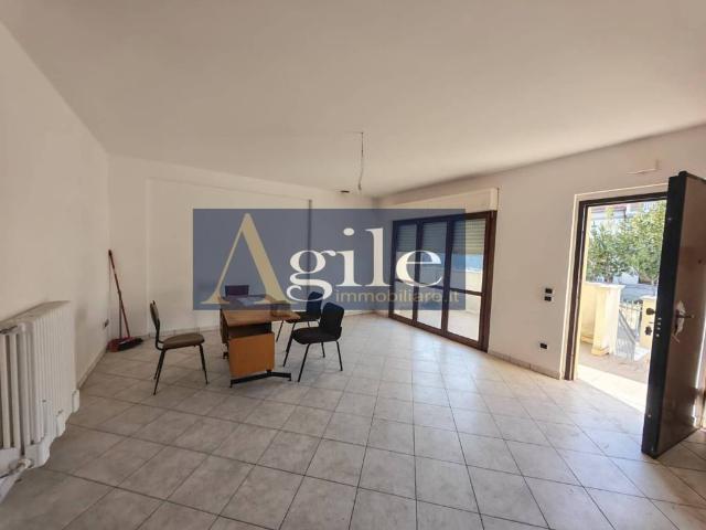 Villa Schiera in vendita a Unione dei Comuni della Val Vibrata, Sant'egidioalla Vibrata