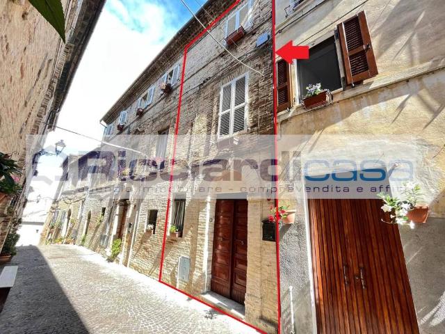 Villa Schiera in vendita a Marche, Fermo